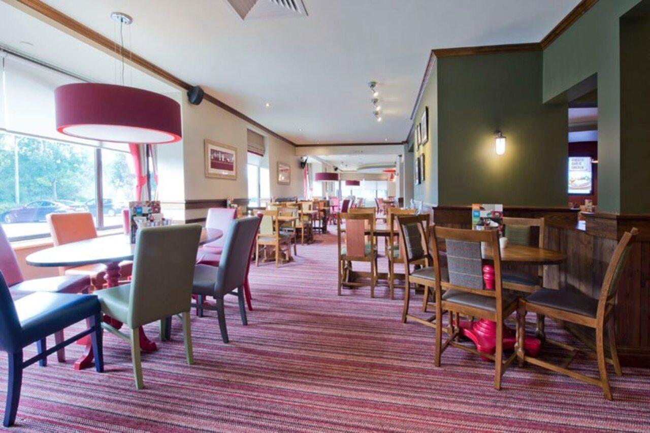 Premier Inn Newcastle - Metro Centre Gateshead Dış mekan fotoğraf