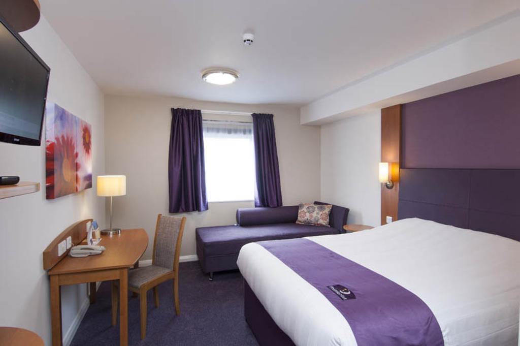 Premier Inn Newcastle - Metro Centre Gateshead Dış mekan fotoğraf