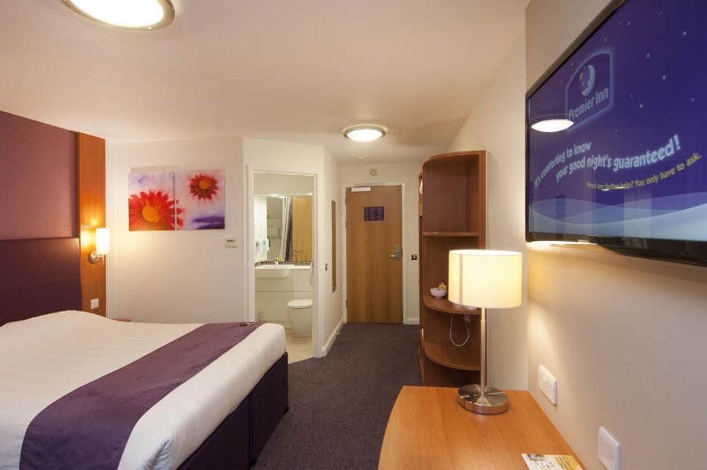 Premier Inn Newcastle - Metro Centre Gateshead Dış mekan fotoğraf