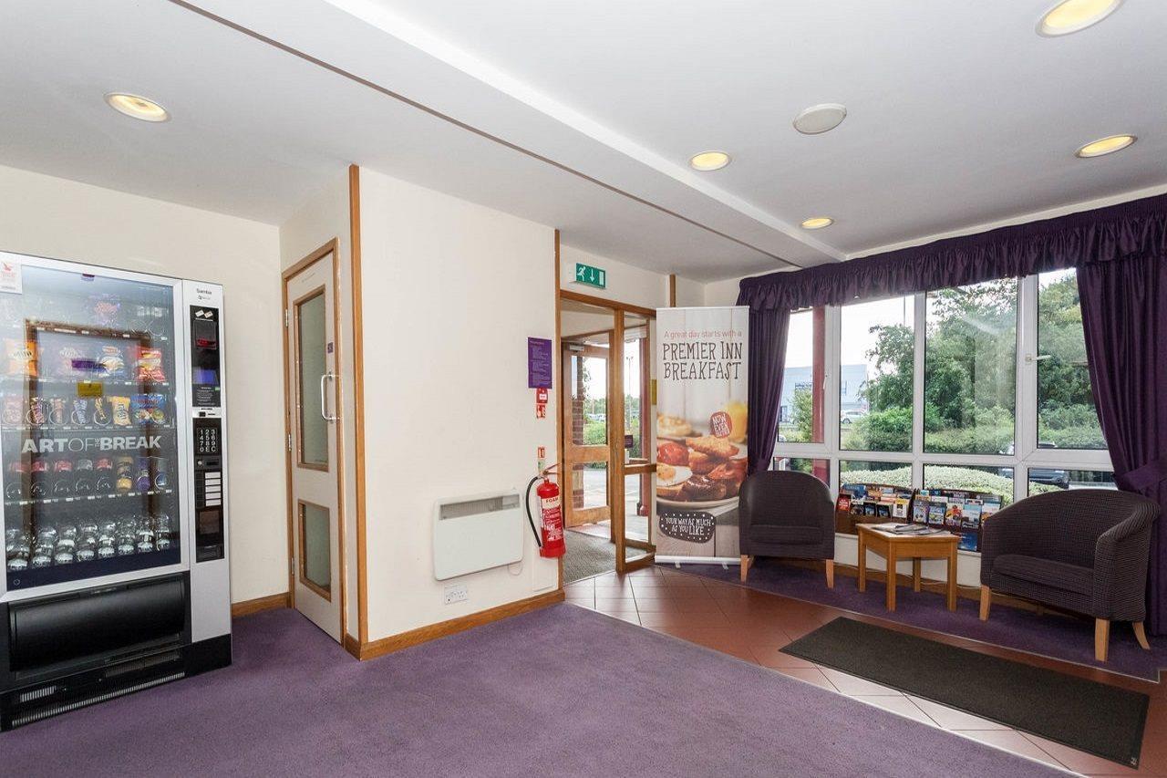 Premier Inn Newcastle - Metro Centre Gateshead Dış mekan fotoğraf