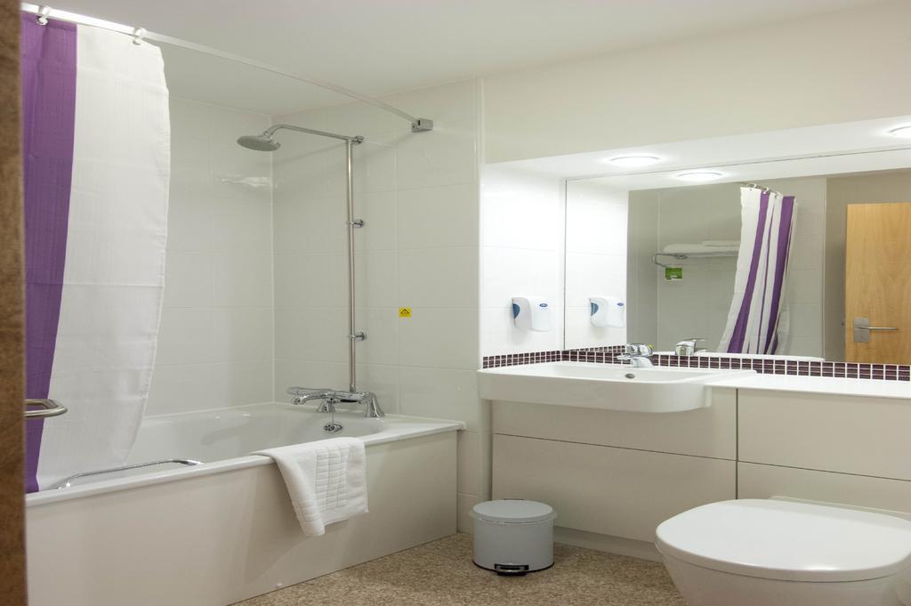 Premier Inn Newcastle - Metro Centre Gateshead Dış mekan fotoğraf